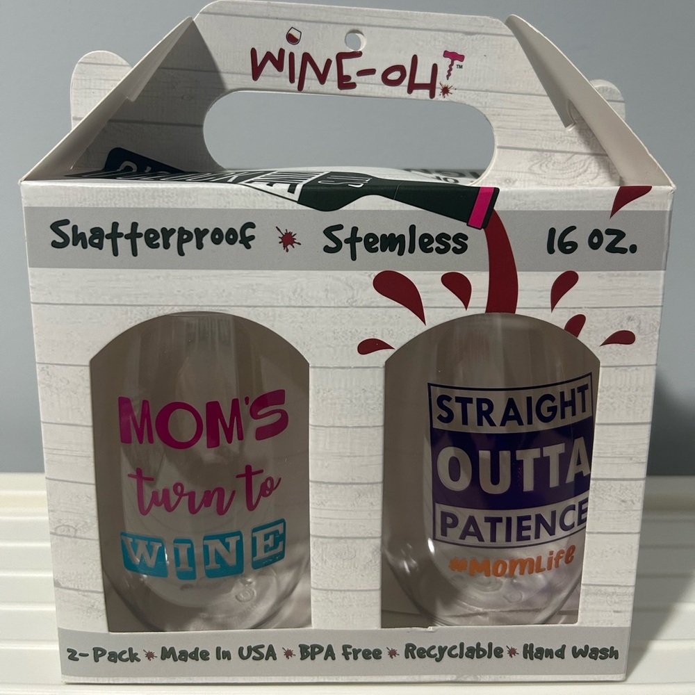 Funny Mom Shatterproof Stemless Plastic Wine Glasses